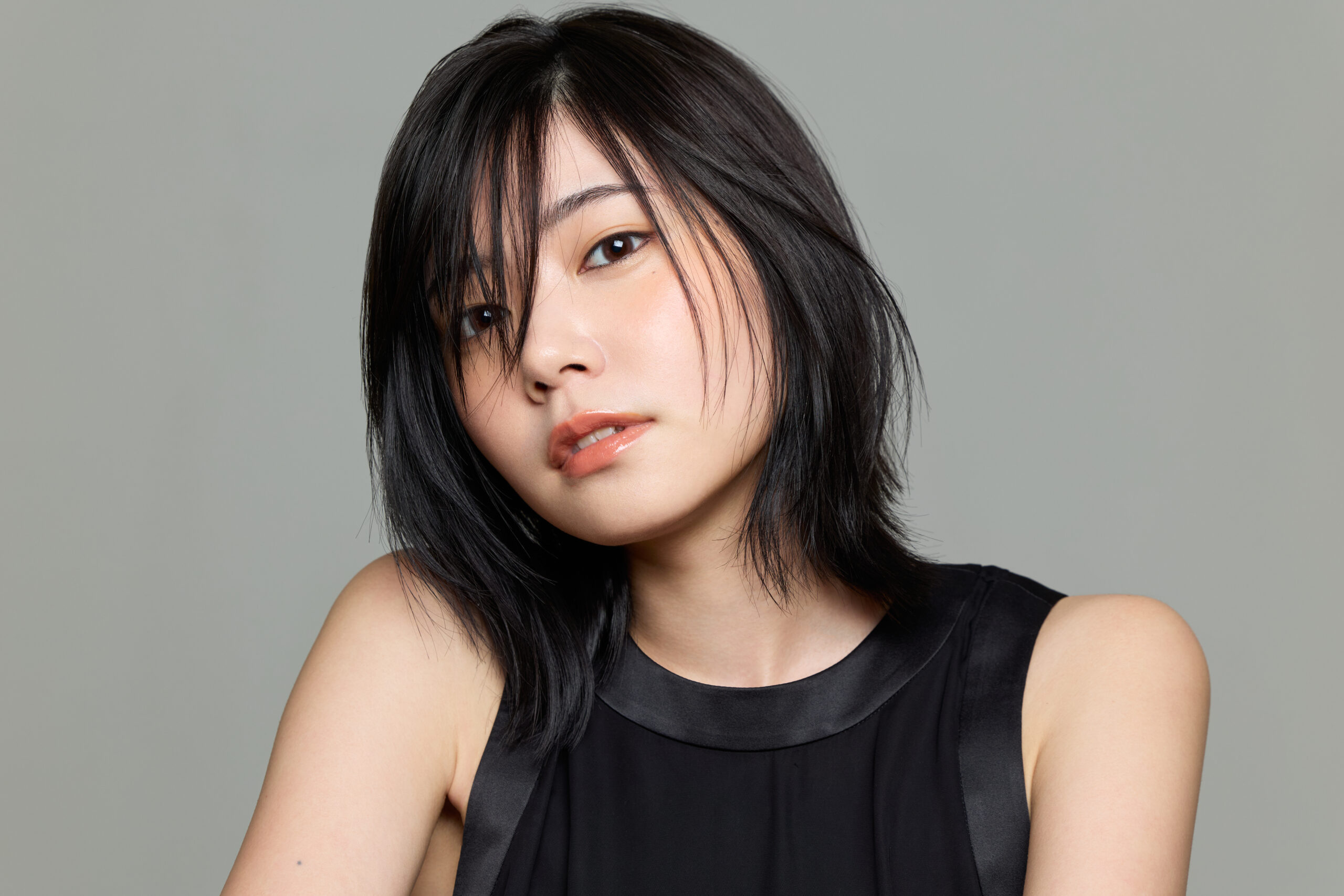 寺崎ひな プロフィール写真