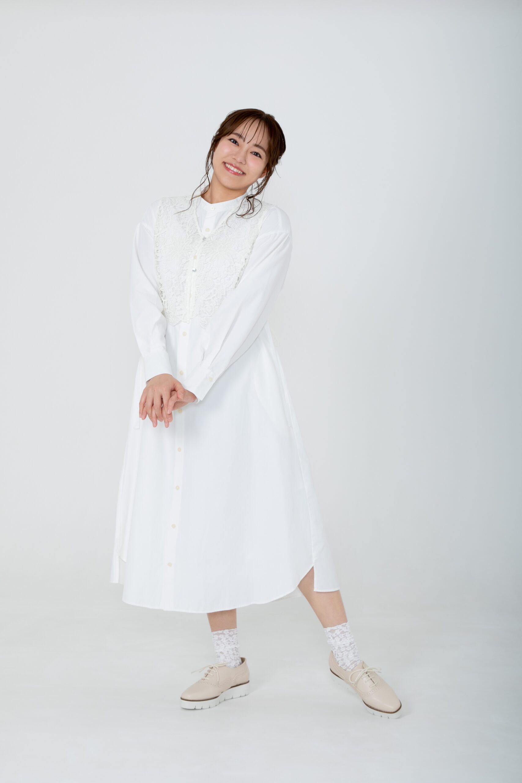 秋元 杏 月 年齢